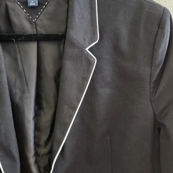 Women's Black Blazer with White Trim - Picture 2 of 5